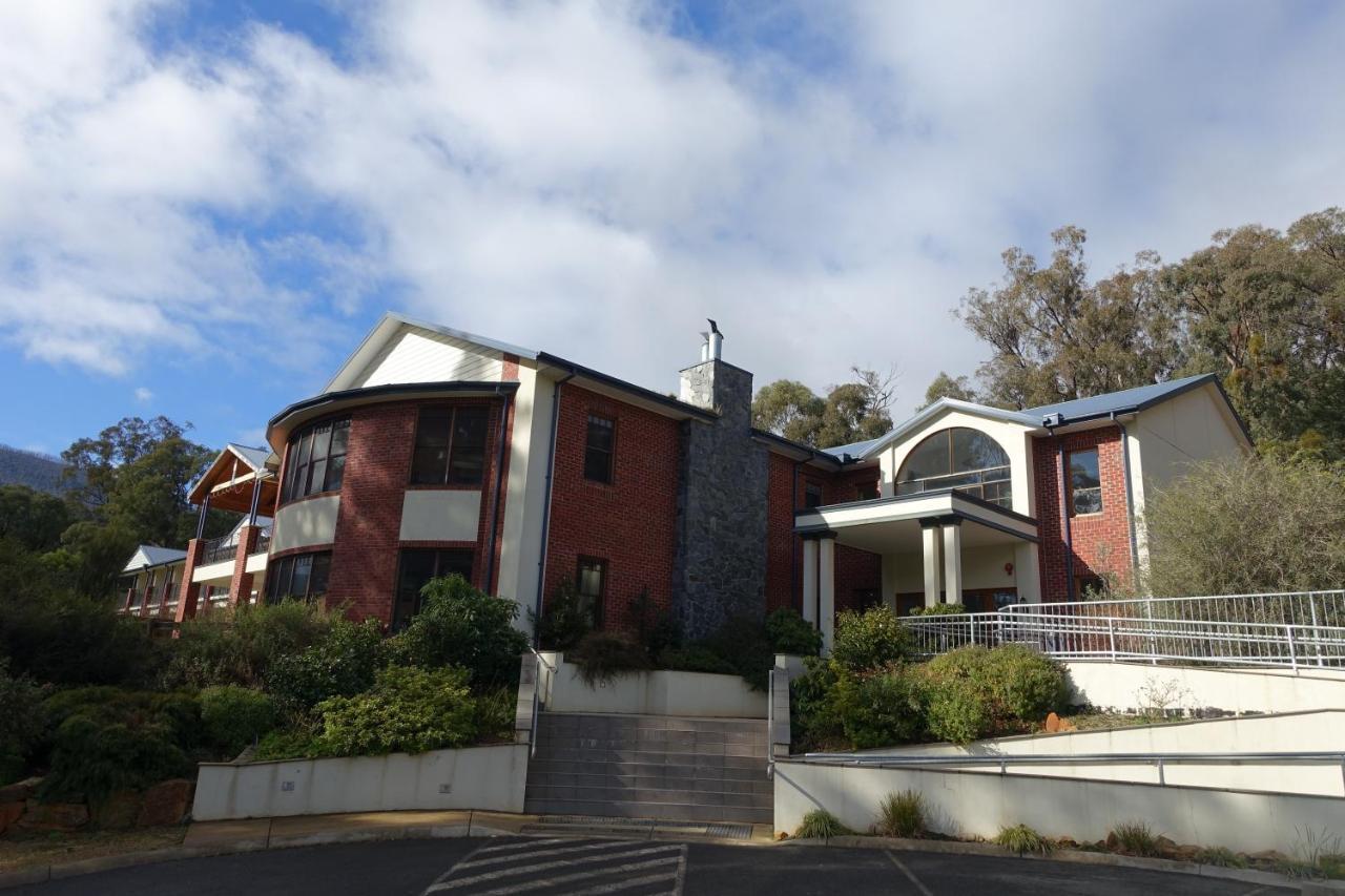 Elkanah And Conference Centre Hotel