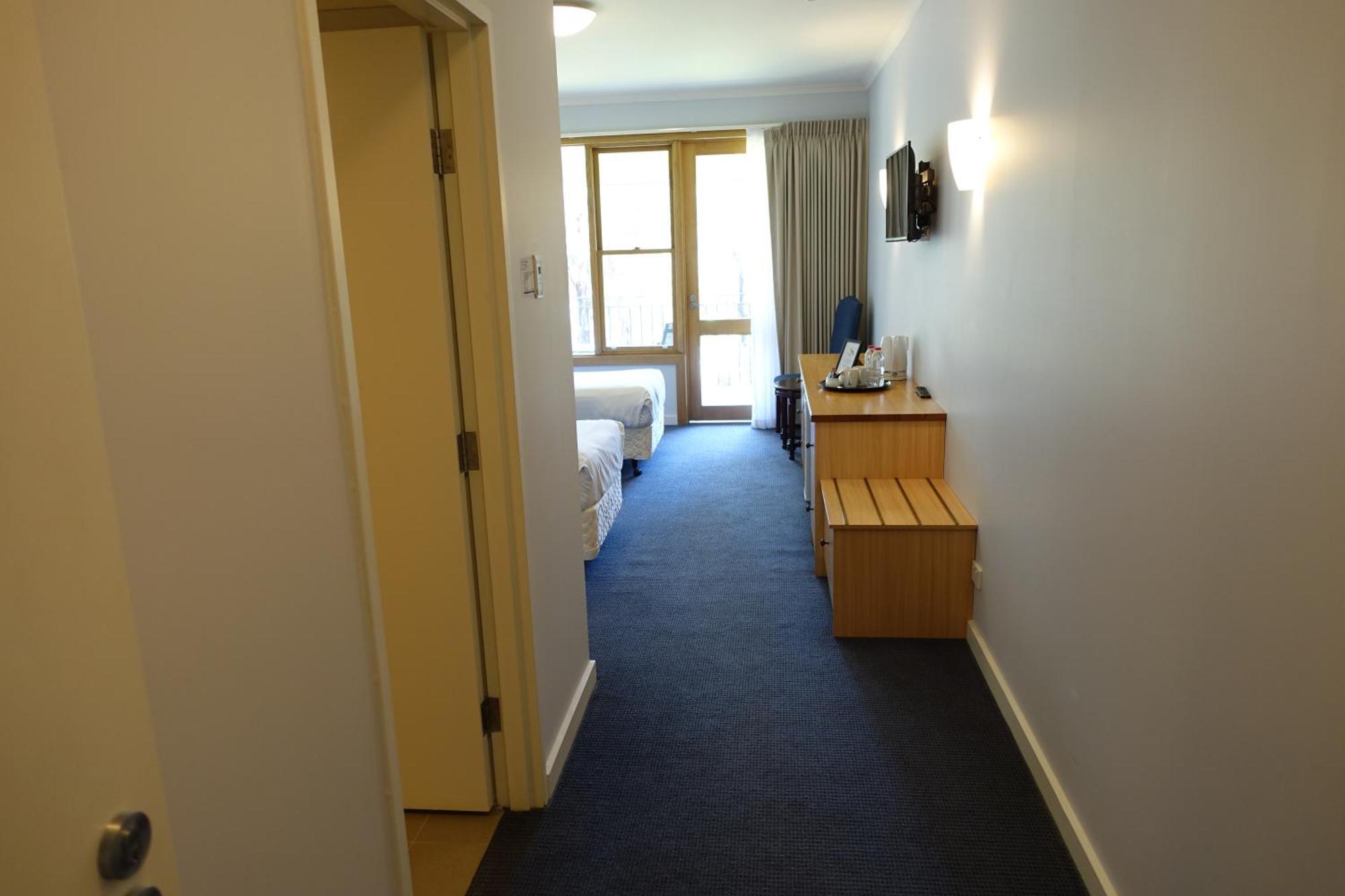 Elkanah And Conference Centre Hotel 3*